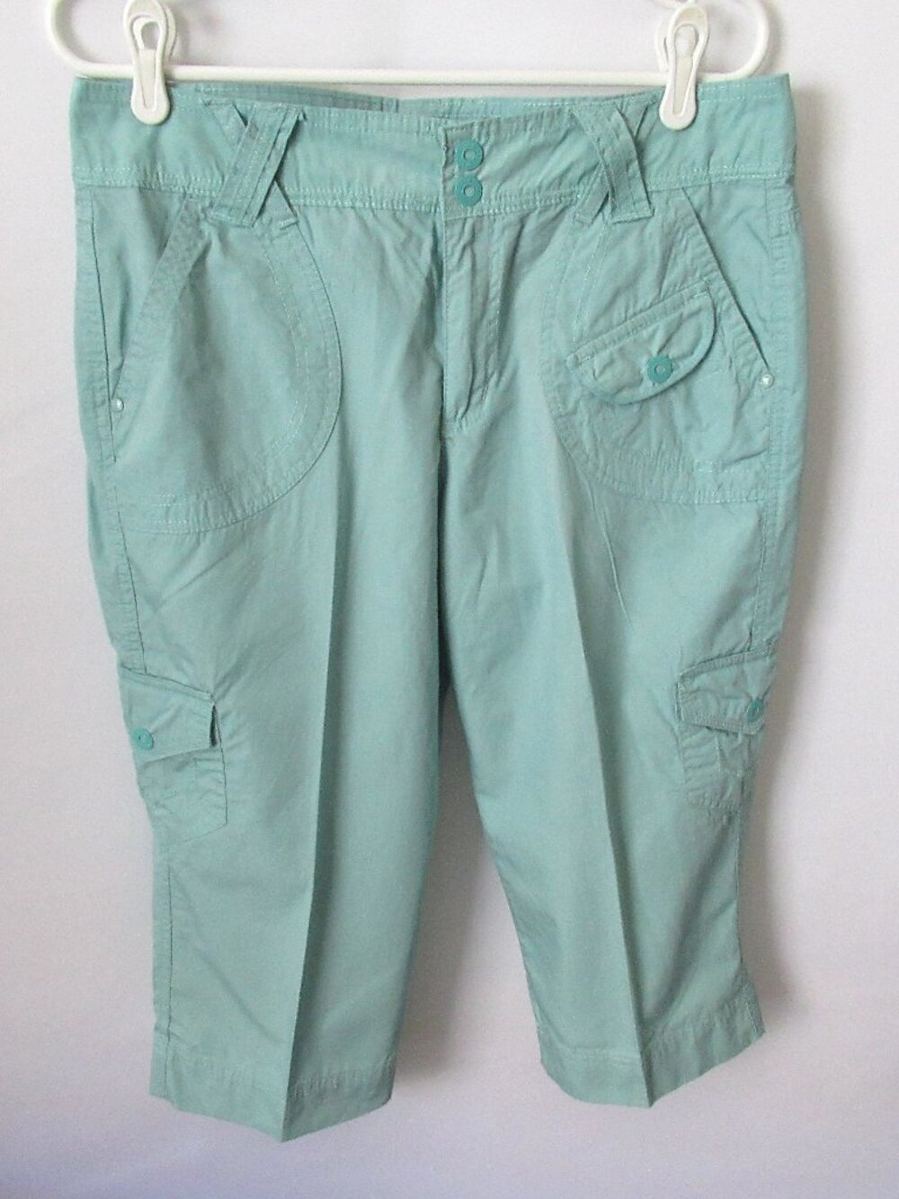 Gloria Vanderbilt blue zip front cotton blend cargo capri pants *Sz 10*